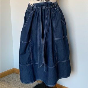 Universal Threads Denim skirt